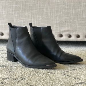 Marc Fisher LTD Yale Chelsea Boot